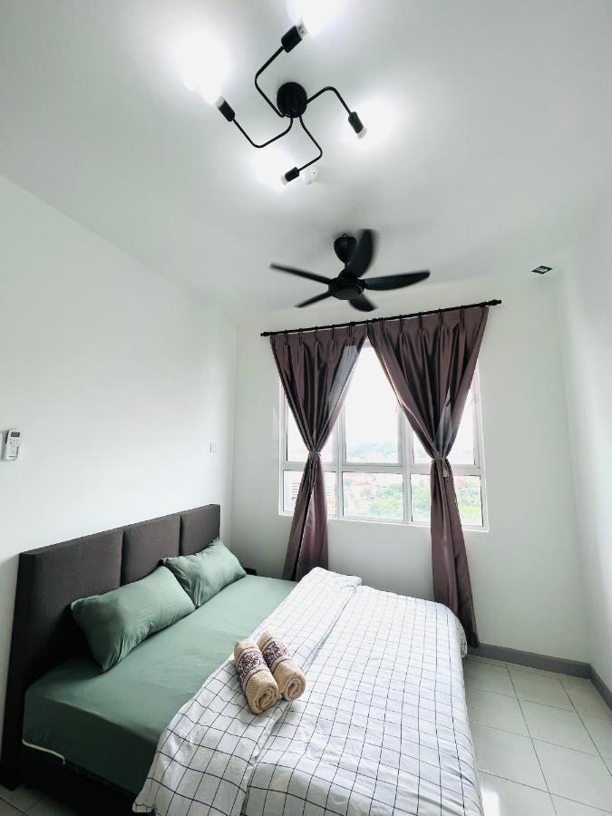 Ureshii Homestay Ladang Tanjung Kuala Terengganu With Pool Esterno foto